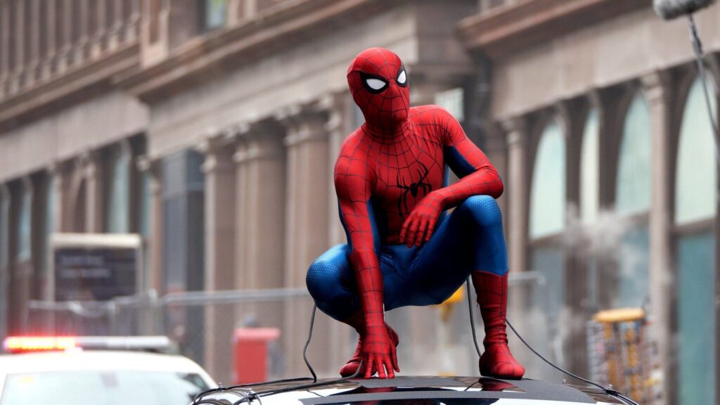 spider-man_bnd_car_stunt_bts_23993780226076283009.jpg