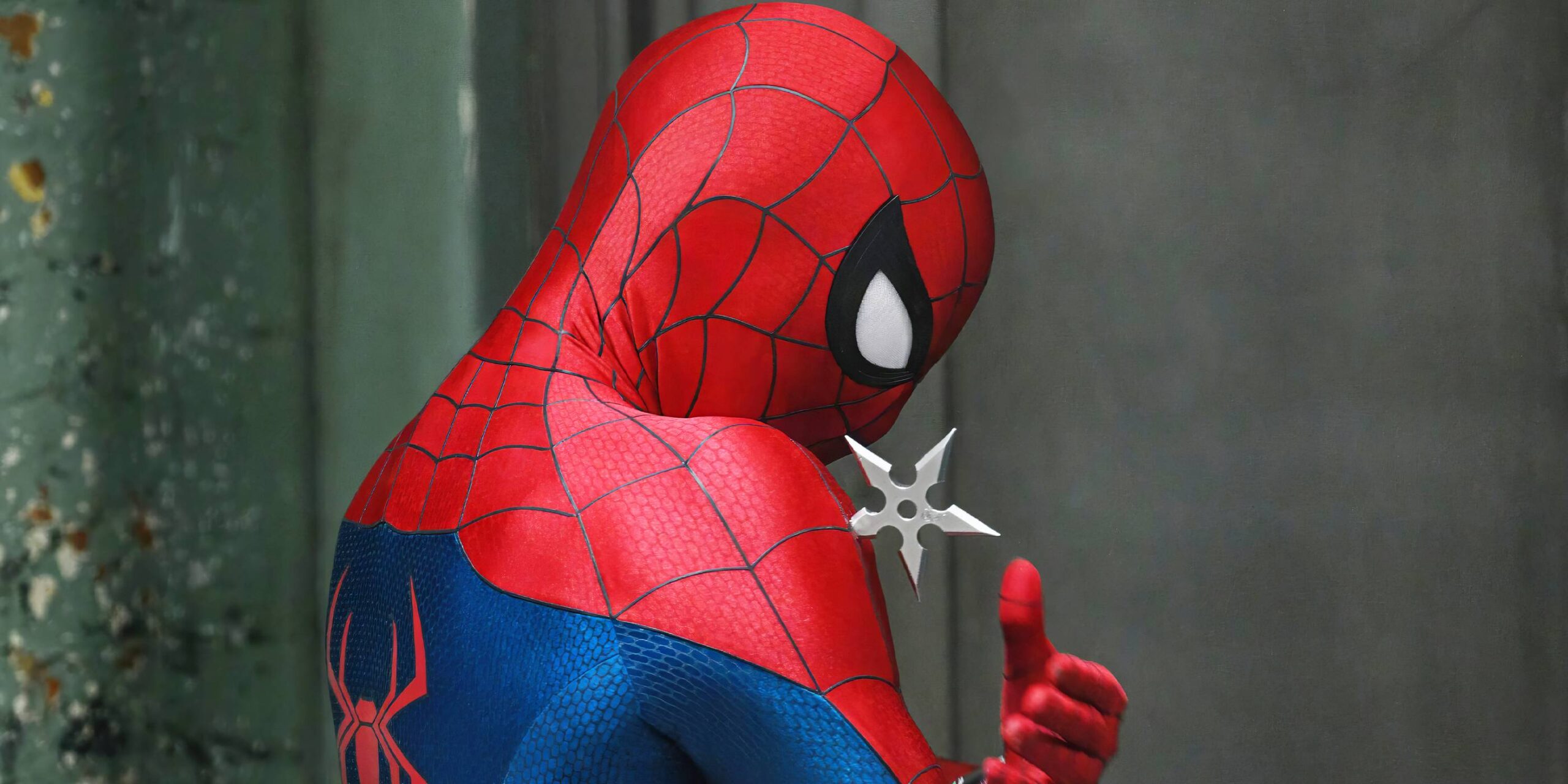 Tom Holland, Jon Bernthal e Jacob Batalon em Homem-Aranha: Um Novo Dia