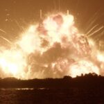 Blue Origin explica o que causou a explosão do foguete New Glenn em maio
