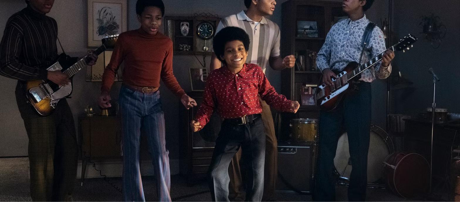 Cena do filme Michael com o Jackson 5