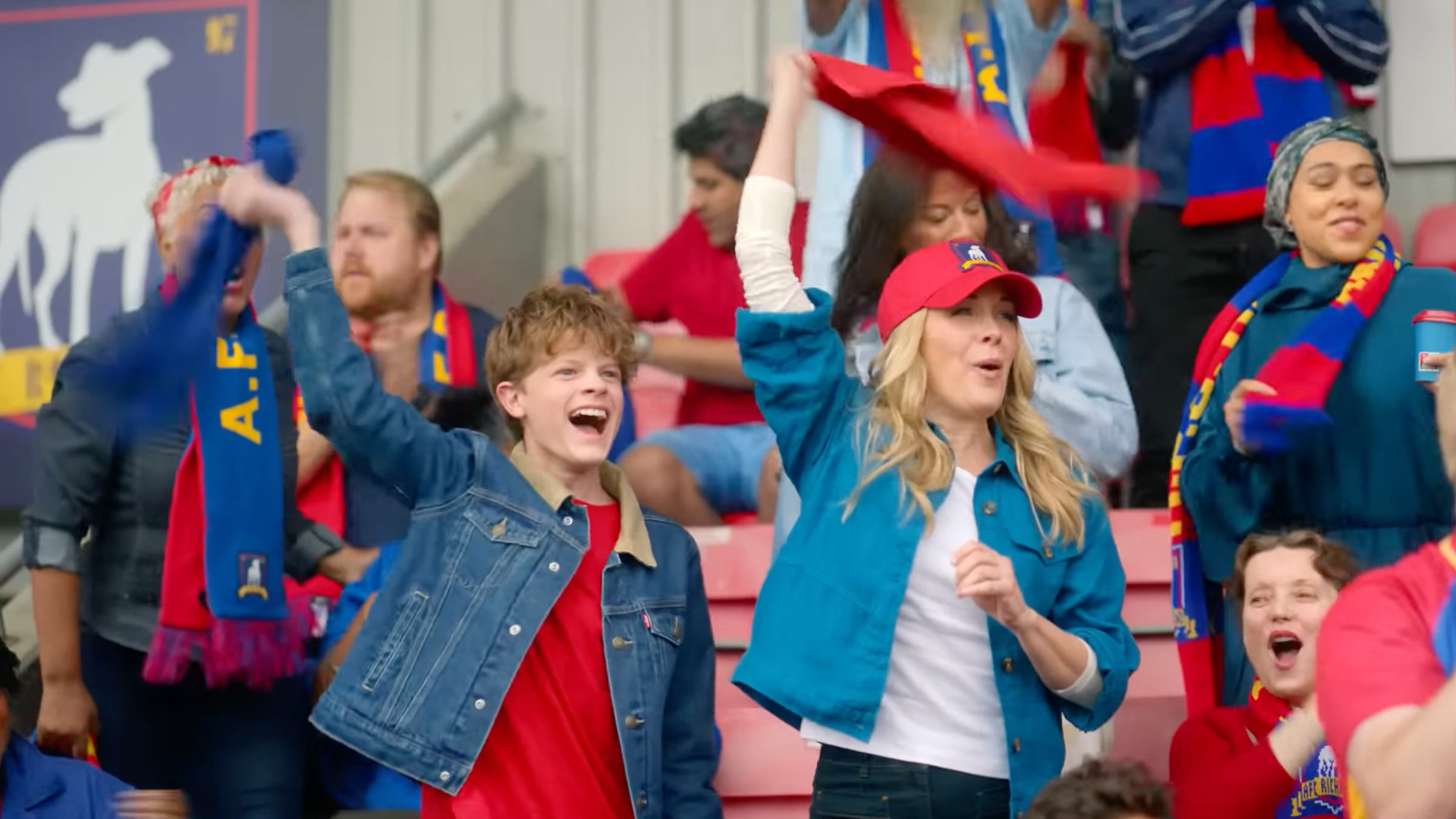Elenco de Ted Lasso na estreia da temporada 4 em Nova York