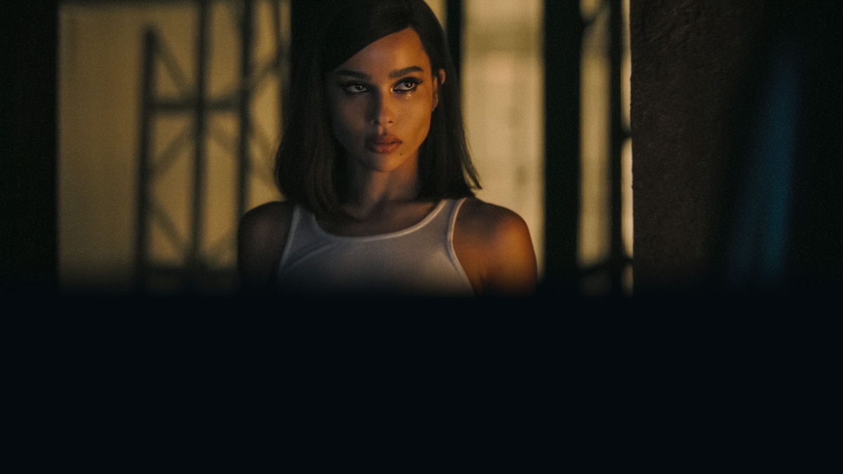 Zoë Kravitz como Selina Kyle, a Mulher-Gato, em Batman de 2022